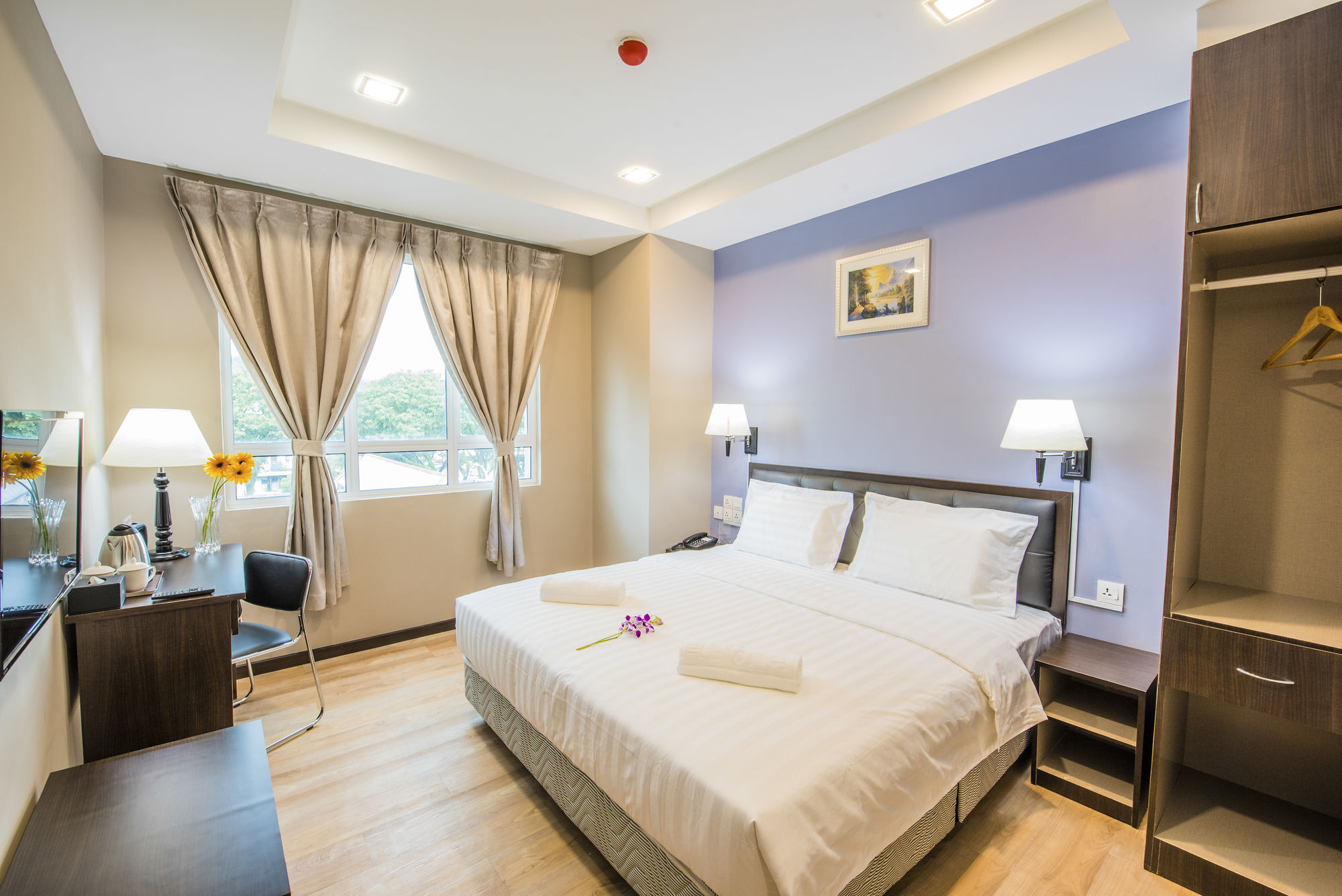 Inhotel Inanam Kota Kinabalu Exteriör bild